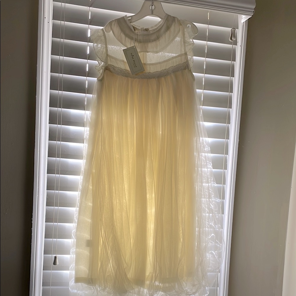 Trish Scully 
Brand New Size 10
Communion Dress/Flower Girl